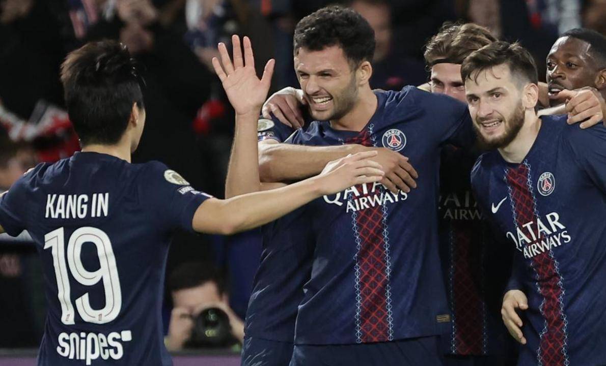 一场1-0完成补时绝杀，法甲霸主险胜，将对决15连胜的拜仁